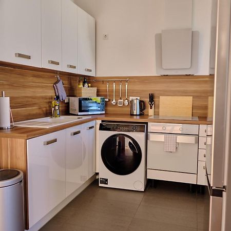 Historisches Deluxe Apartment Im Marianum 노이스 외부 사진