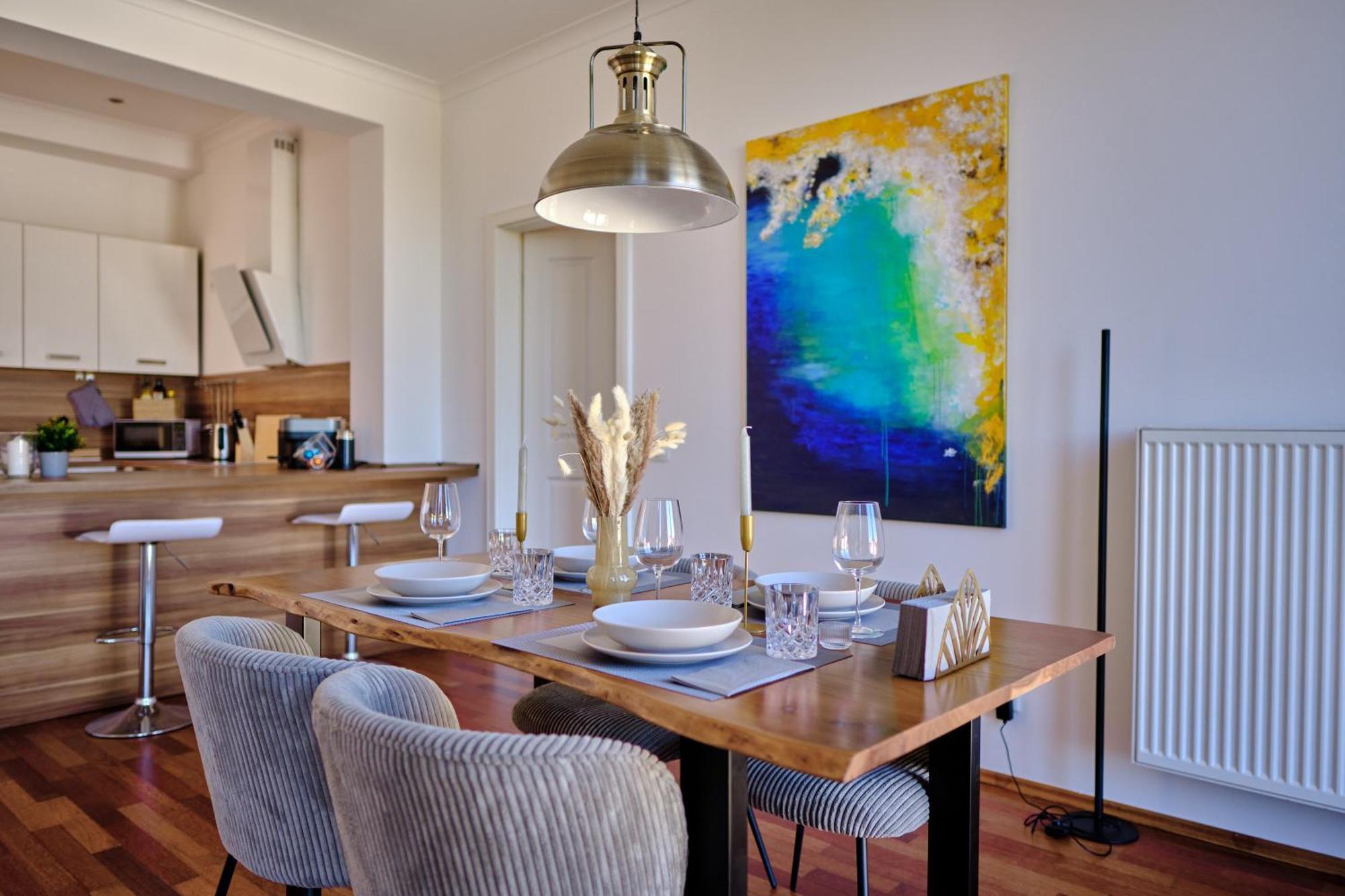 Historisches Deluxe Apartment Im Marianum 노이스 객실 사진